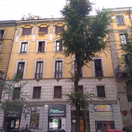 Appartamento La Casa Dei Viaggiatori Milano Esterno foto