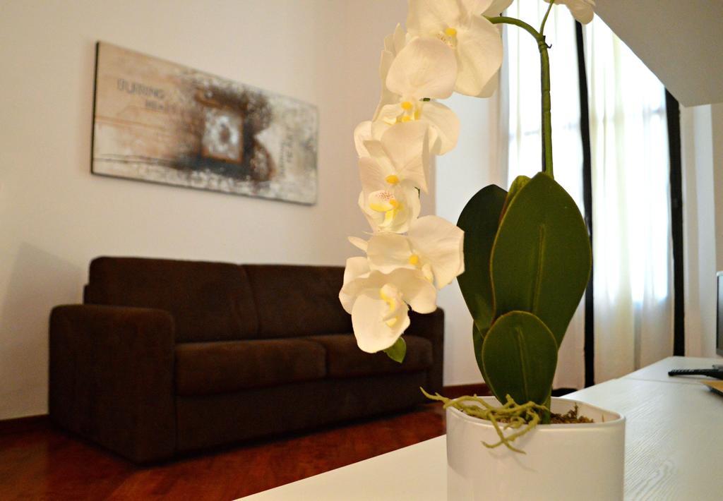 Appartamento La Casa Dei Viaggiatori Milano Camera foto